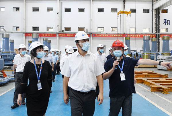 杭州市副市长柯吉欣一行调研意昂体育